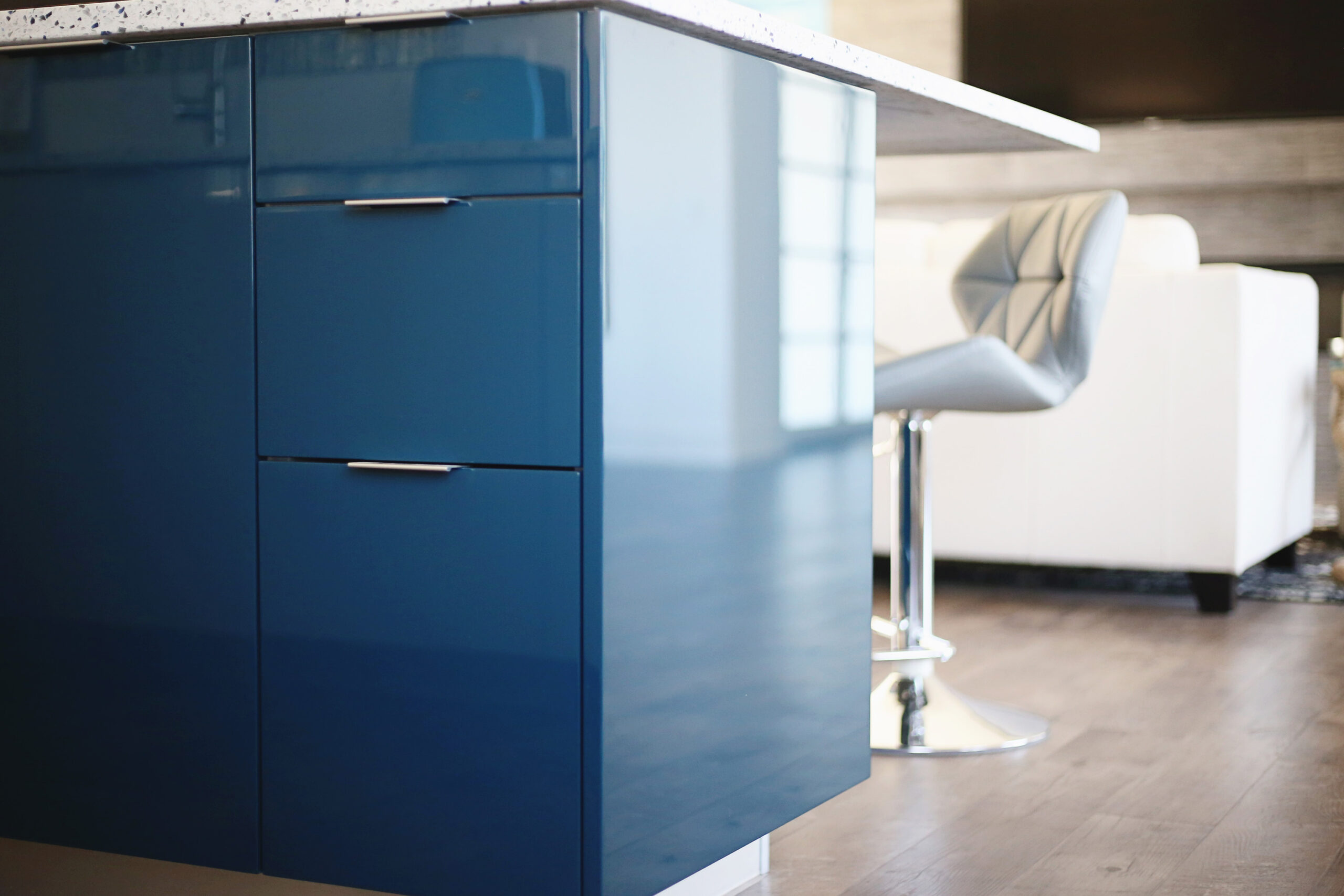 Blue Laminate Island Drawer Storage Wood Flooring White Counter Elite Cabinets Tulsa Kitchen Cabinets