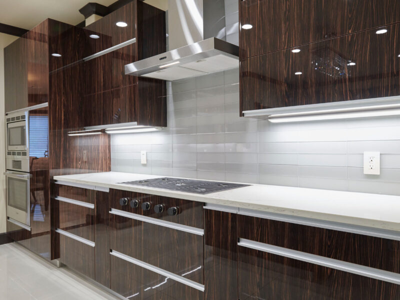Kitchen Cabinets Gas Rangetop Laminate Finish Stainless Vent Hood Elite Cabinets Tulsa Cabinets