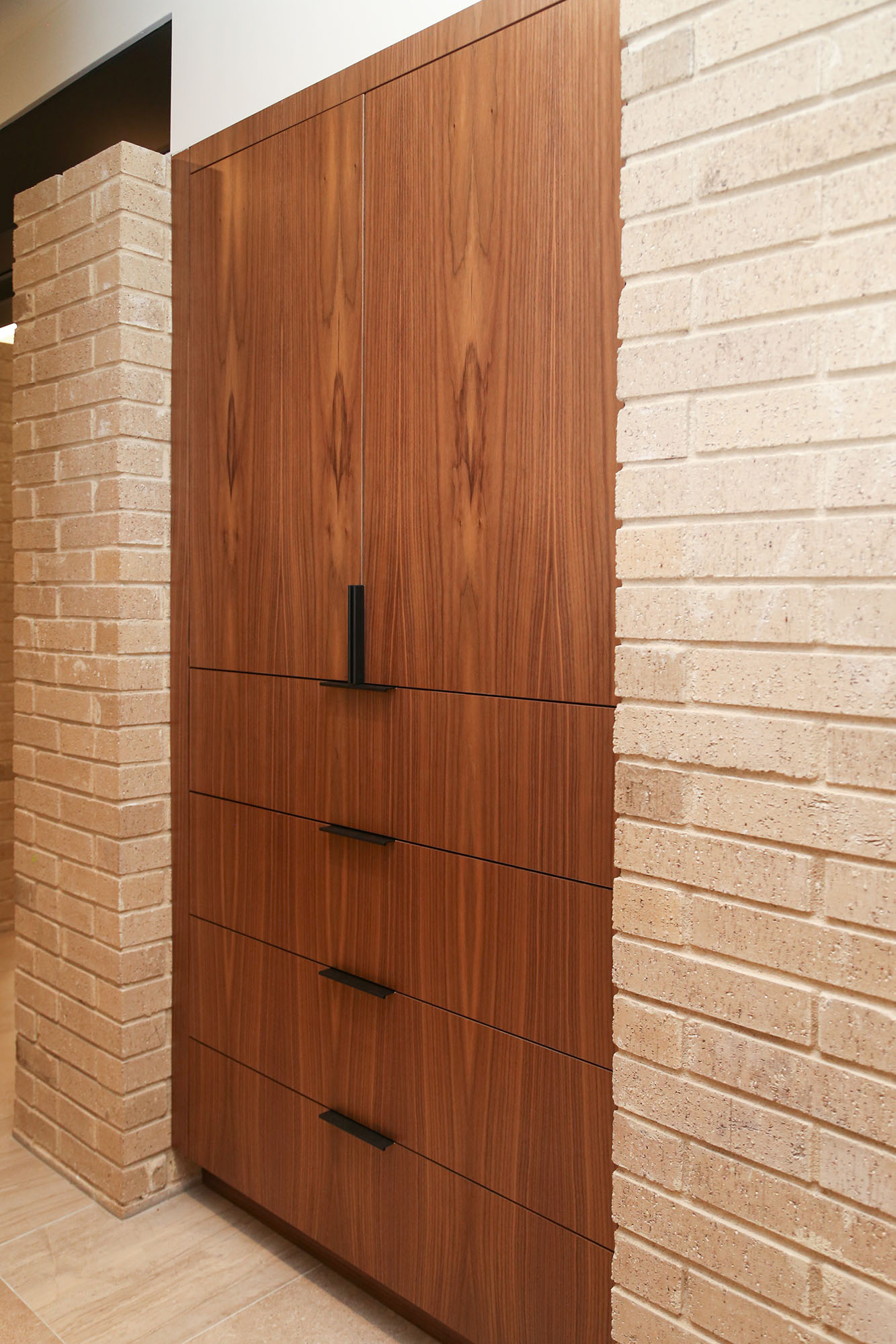 Tall Kitchen Cabinet Storage Recessed Brick Wall Elite Cabinets Tulsa Kitchen Cabinet Builder