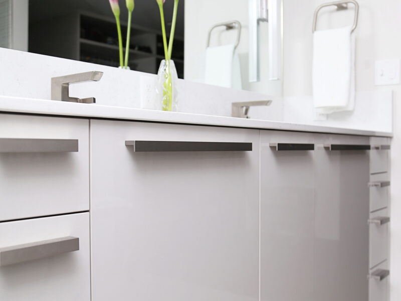 Tulsa Bathroom Vanity Cabinet Storage Full Mirror Sconces White Counter Elite Cabinets Tulsa Bathroom Design Remodel